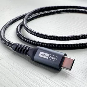   MAQO Arkon 240W USB-C–USB-C gyorstöltő és adatkábel 2 m