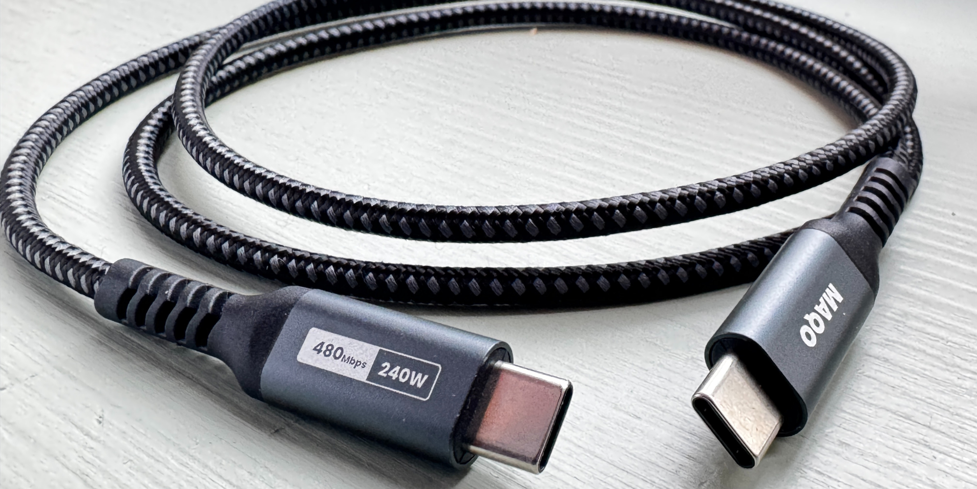 Arkon 240W kábel életmód fotó