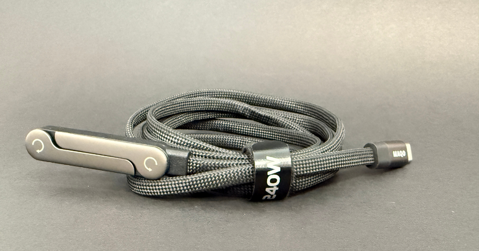 MAQO FlexStand fonott USB-C kábel fém csatlakozóházzal